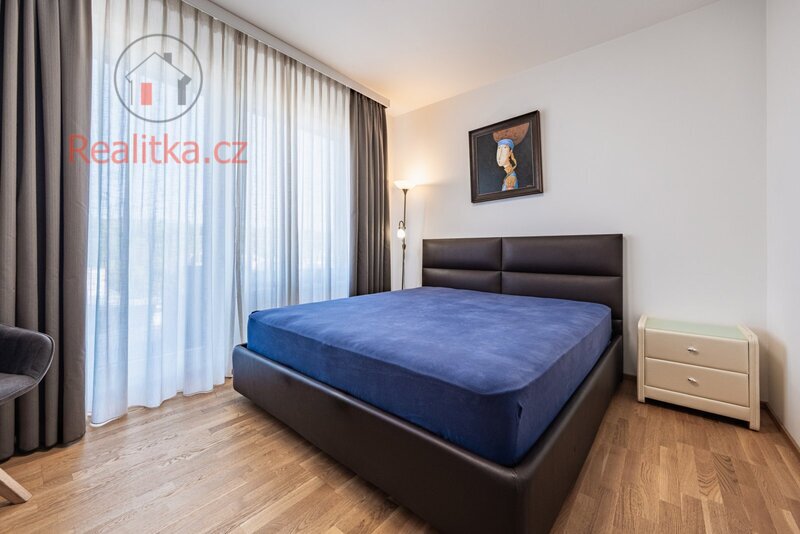 PRONÁJEM LUXUSNÍHO BYTU 4+KK S TERASOU 114 m², PRAHA 5 – JINONICE