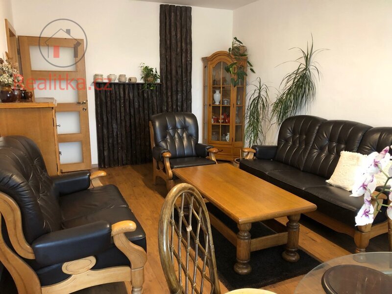 Pronájem slunného bytu po zdařilé rekonstrukci