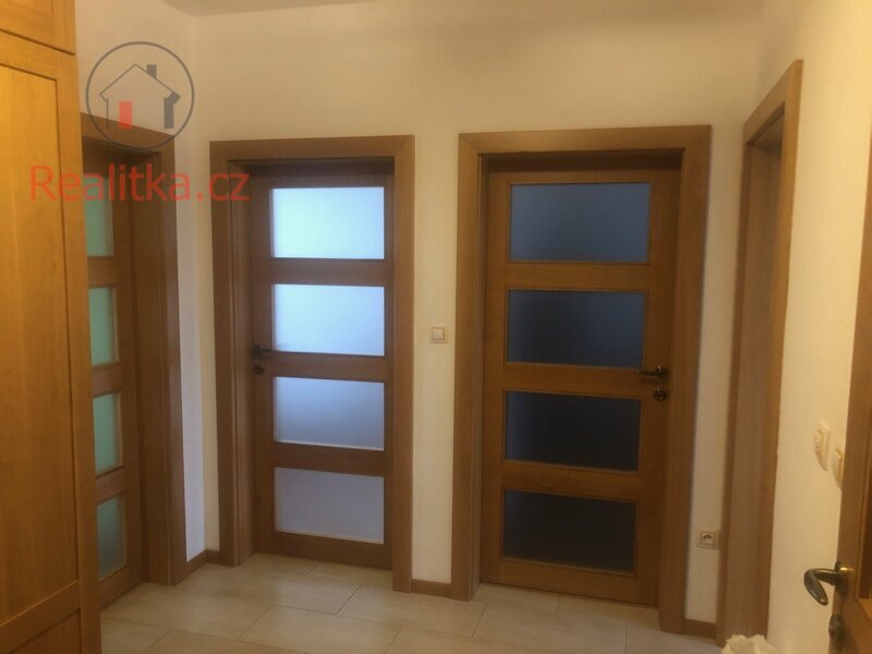 Pronájem slunného bytu po zdařilé rekonstrukci