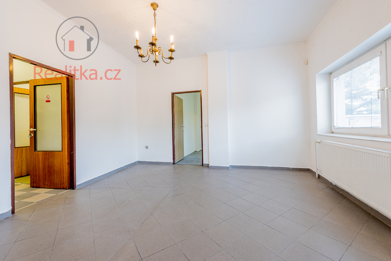 Pronájem obchodního prostoru v obci Kly - Krauzovna, okr. Mělník