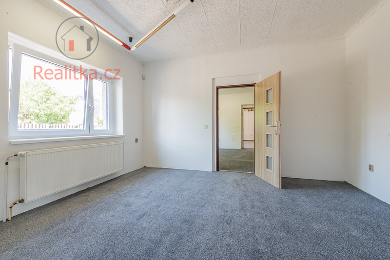 Pronájem obchodního prostoru v obci Kly - Krauzovna, okr. Mělník