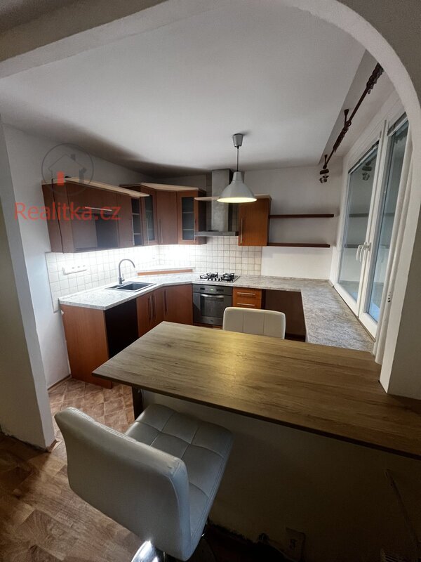 PRONÁJEM bytu 3+1 v Neratovicích