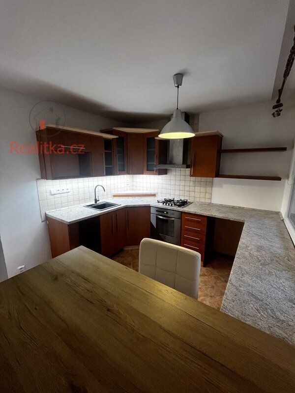 PRONÁJEM bytu 3+1 v Neratovicích