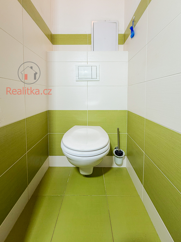 Pronájem bytu 2+1 s balkonem - Mělník