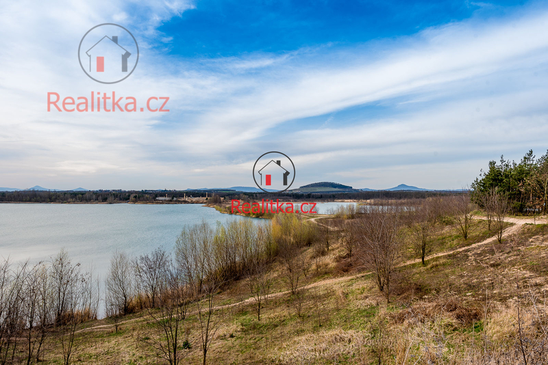 PRODEJ pozemku v Předoníně - Bechlíně, okres Litoměřice