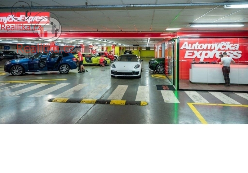 Pronájem Automyčky Expres v nákupním centru