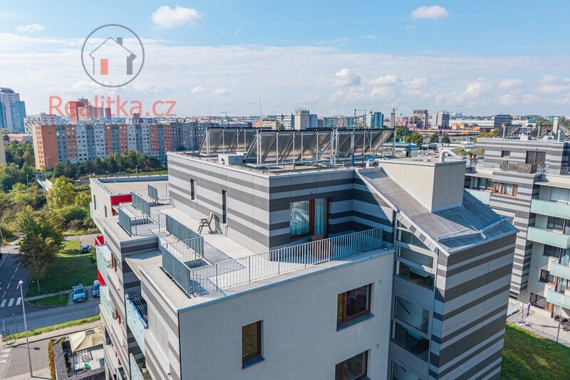 PRODEJ LUXUSNÍHO BYTU 4+KK S TERASOU 114 m², PRAHA 5 – JINONICE