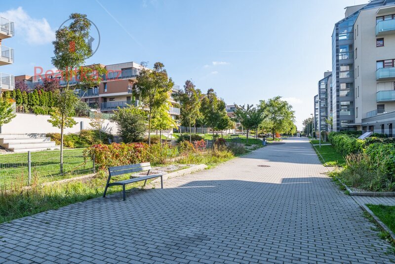 PRODEJ LUXUSNÍHO BYTU 4+KK S TERASOU 114 m², PRAHA 5 – JINONICE