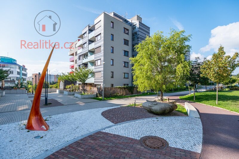PRODEJ LUXUSNÍHO BYTU 4+KK S TERASOU 114 m², PRAHA 5 – JINONICE