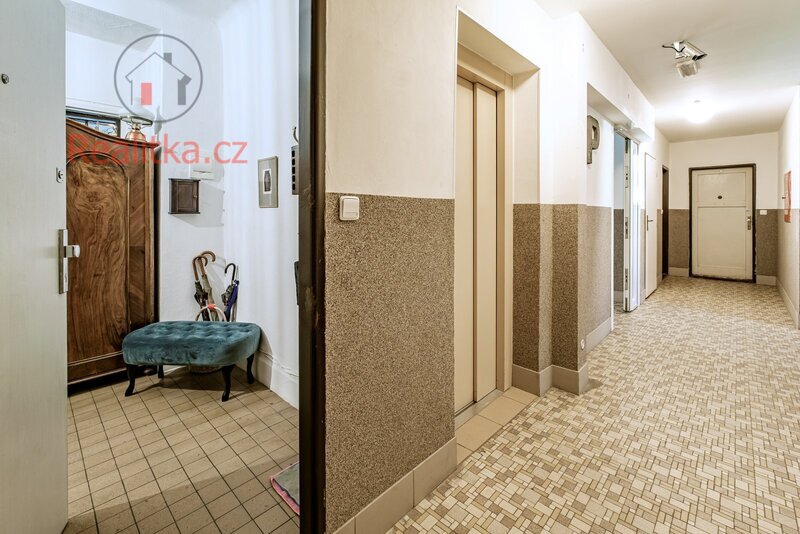 Prodej bytu 2+1 v Praze, ul. Jerevanská