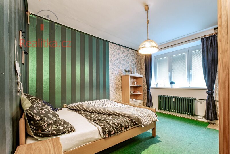 Prodej bytu 2+1 v Praze, ul. Jerevanská