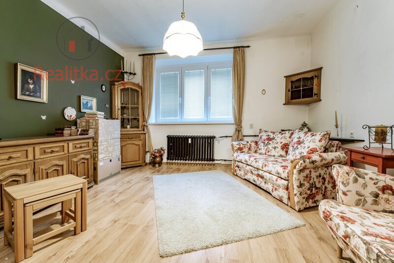 Prodej bytu 2+1 v Praze, ul. Jerevanská