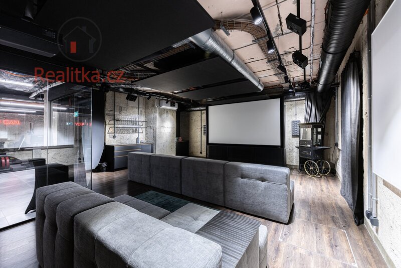 Prodej loftového bytu v rezidenci VANGUARD s terasou o celkové výměře 124 m2