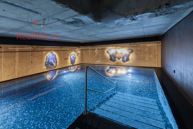 Prodej loftového bytu v rezidenci VANGUARD s terasou o celkové výměře 124 m2