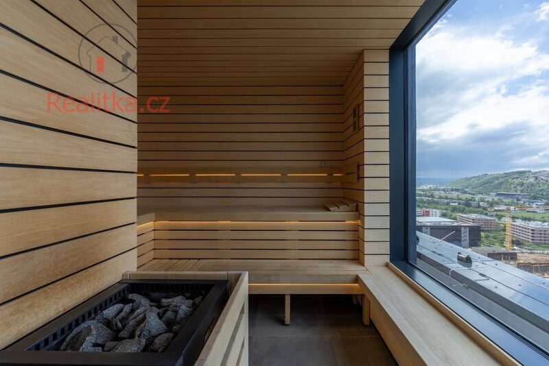 Prodej loftového bytu v rezidenci VANGUARD s terasou o celkové výměře 124 m2