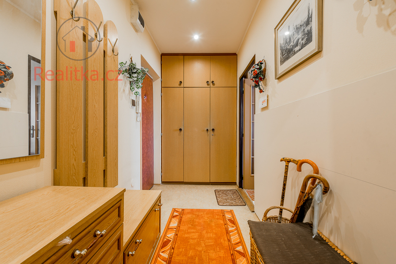 Prostorný byt 3+1 se třemi lodžiemi