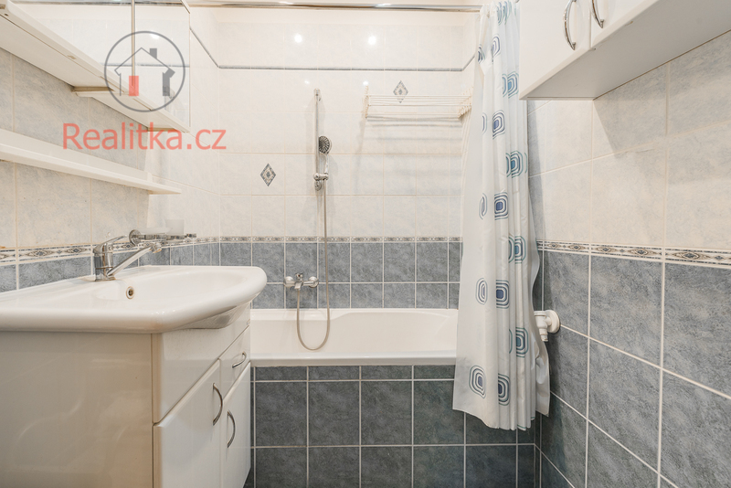 Prostorný byt 3+1 se třemi lodžiemi