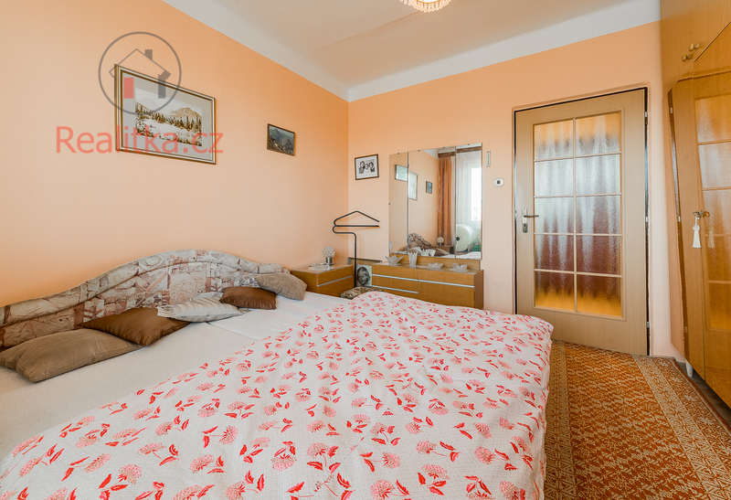 Prostorný byt 3+1 se třemi lodžiemi